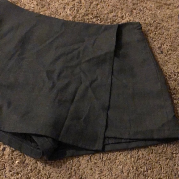 Cute sKort - Picture 2 of 3